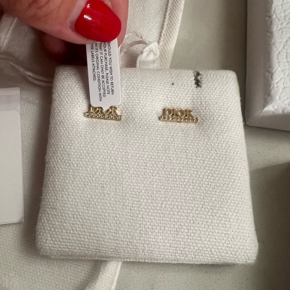 Like new Dior Gold and Silver Crystal Earrings - Picture 6 of 15